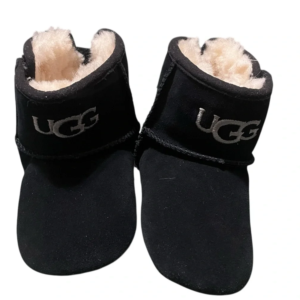 Ugg‎ Jessie Crib Toddler Toasty Warm Sheepskin Winter Boots Black Size 0/1